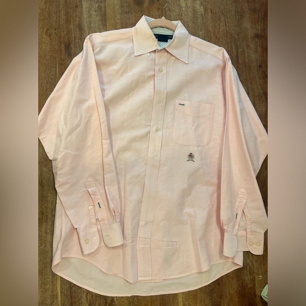 Men’s Vintage Tommy Hilfiger pink long sleeve button up size small